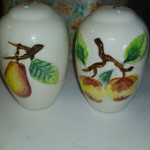 American Vintage Cream Salt and Pepper Shakers with Fruit Design